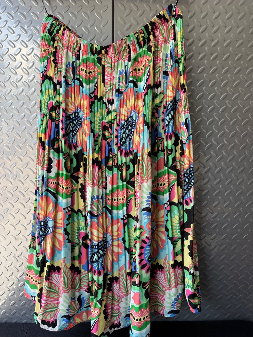 Ninety Multicolor Floral Pleated Skirt